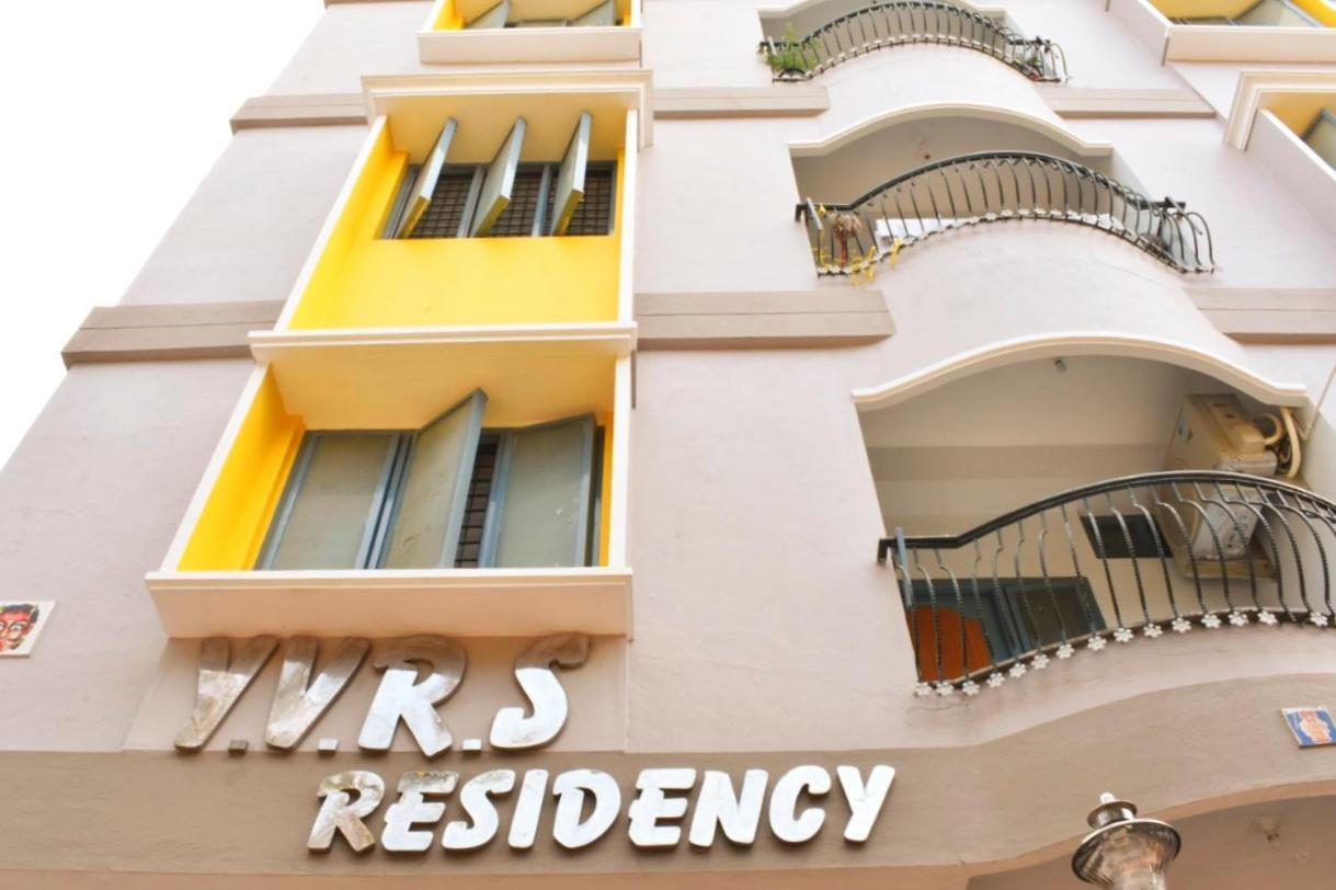 Sannidhi Service Apartments Тирупати Екстериор снимка