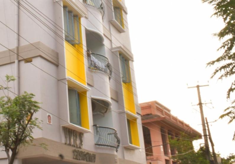 Sannidhi Service Apartments Тирупати Екстериор снимка