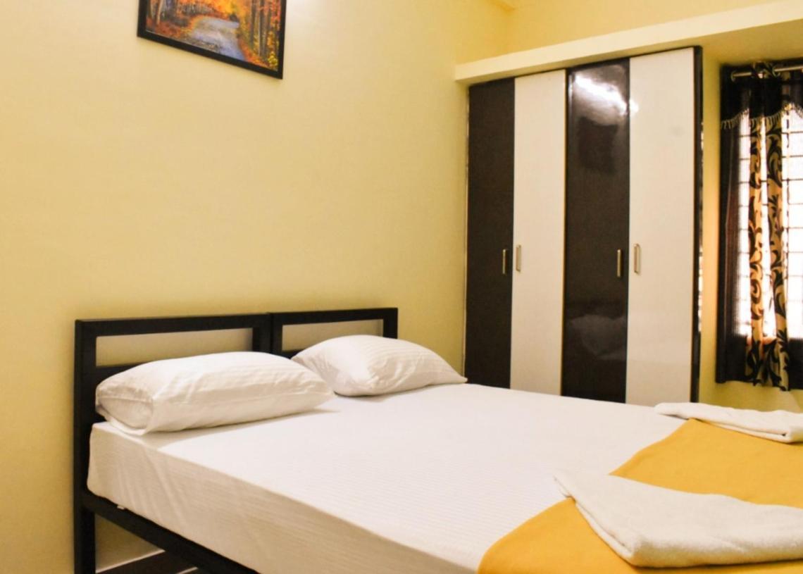 Sannidhi Service Apartments Тирупати Екстериор снимка